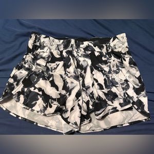 Avia athletic shorts, size xxxl